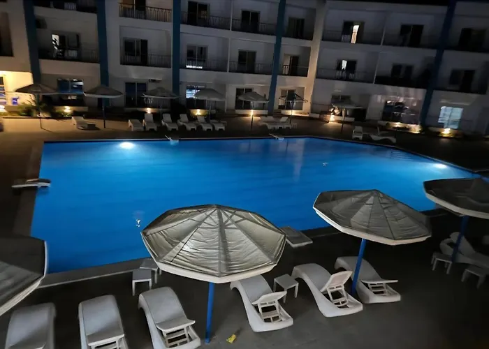 Hotel Lilyland Resort&water Park 4*